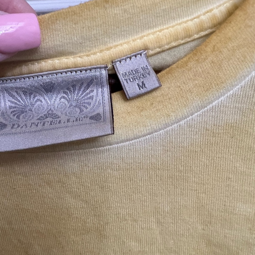 Lace lined tank - Picture 3 of 3